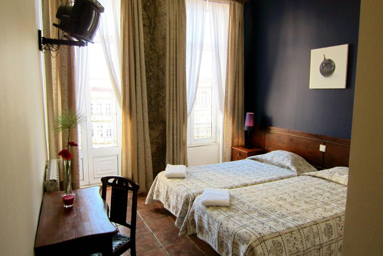 Duas Nacoes Guest House ปอร์โต ภายนอก รูปภาพ
